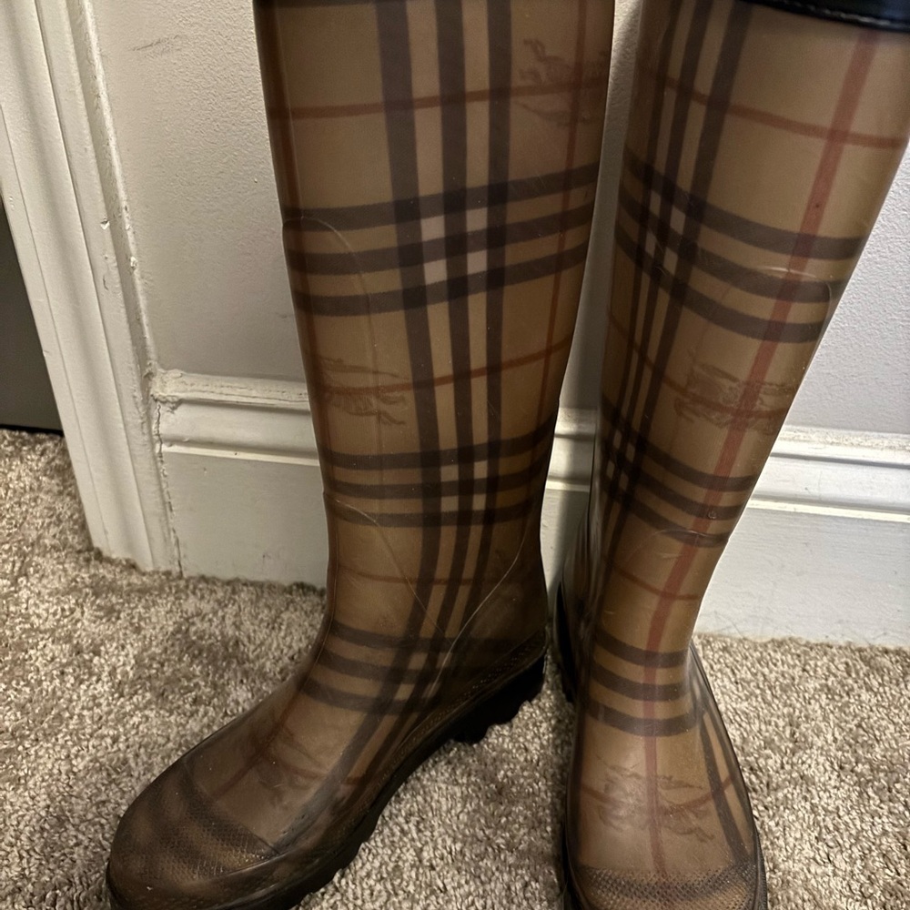 Burberry Rainboots